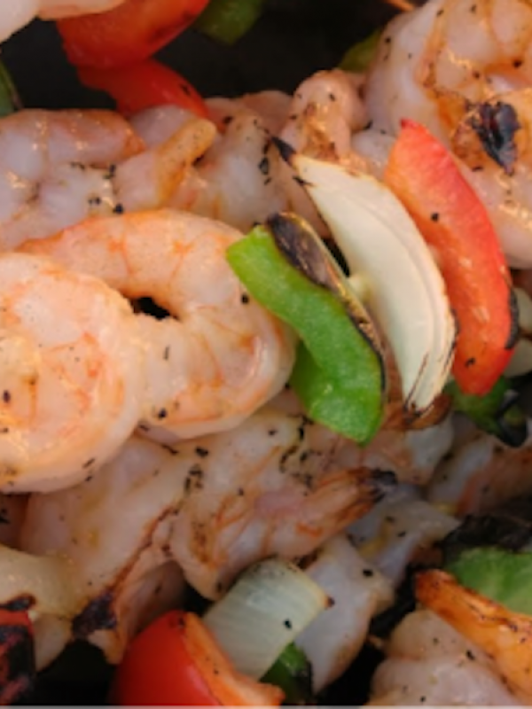 Cooking like a Chef at home with Chef Pato Pérsico! – Grilled Shrimp and Vegetable Brochette